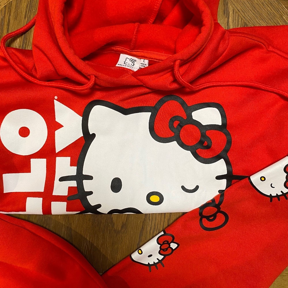 Hello kitty sweat shirt